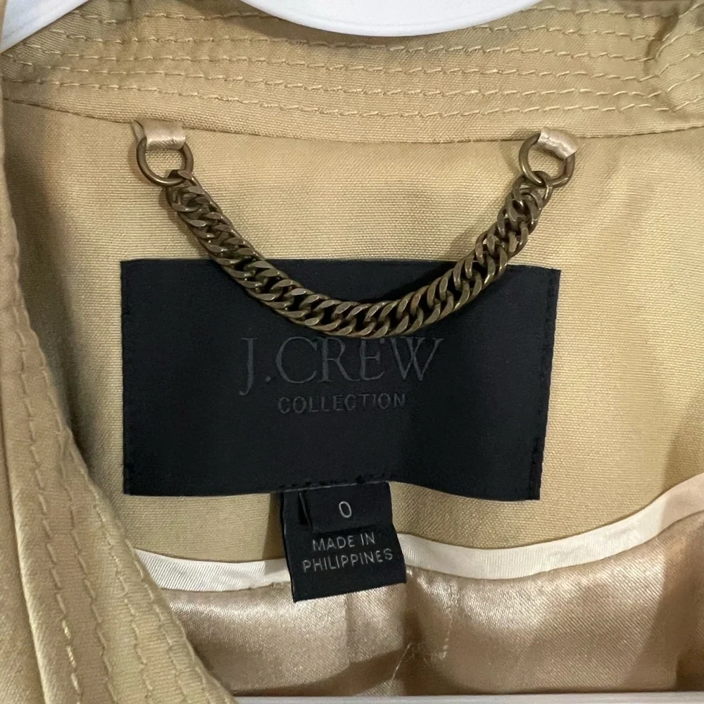 J. Crew Classic Tan Trench Coat size‎ 0